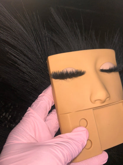 (Handmade) Custom Mink Lashes - Olivia